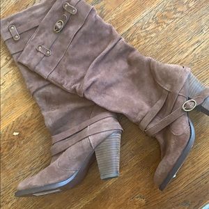 Steve Madden Evvie Suede Boots